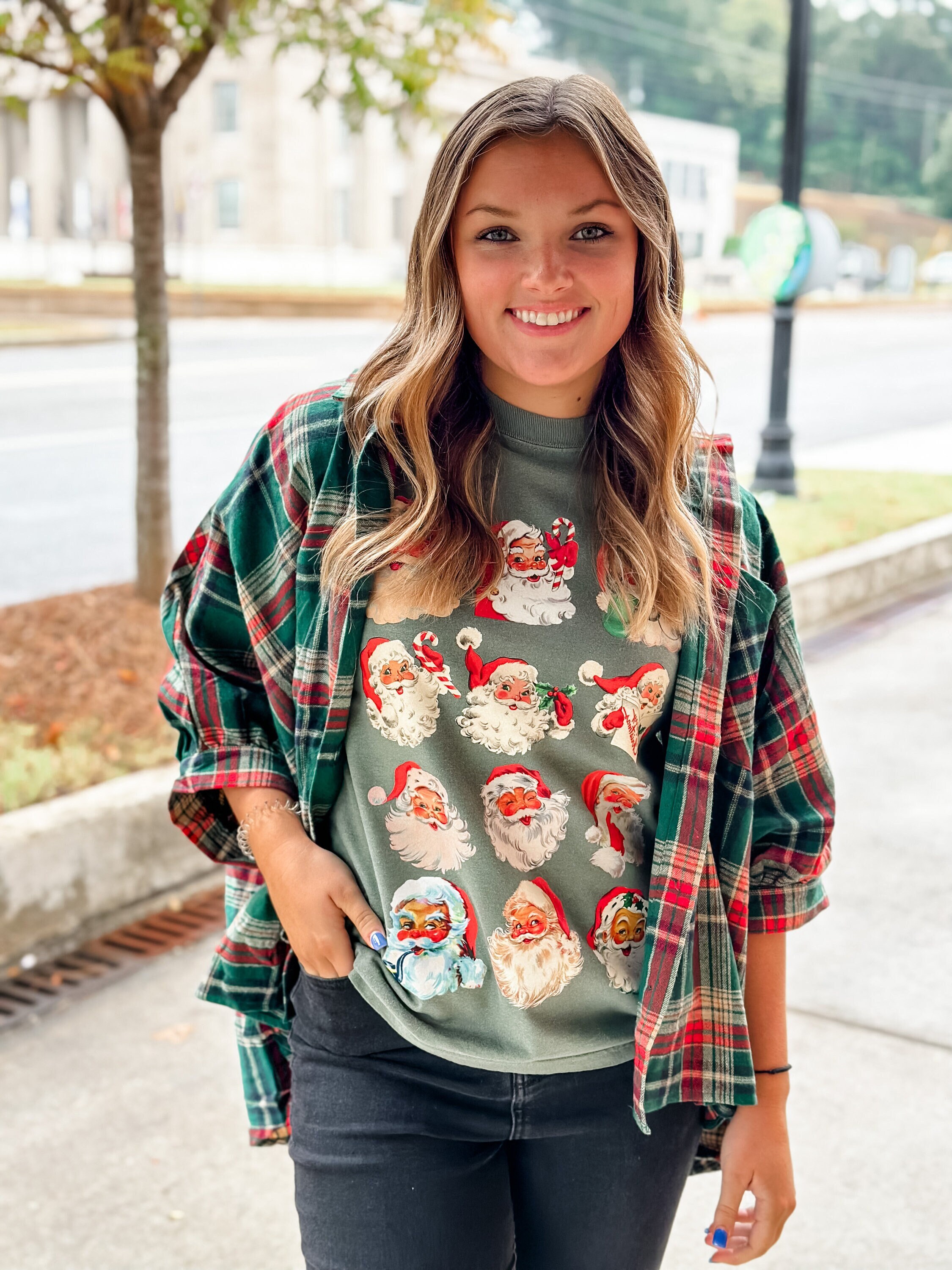 Vintage Santa Tee, Viral Santa Tee, Vintage Christmas Shirt, Christmas Tee, Festive Holiday Shirt, Santa Claus Shirt, Ho Ho Ho Tee