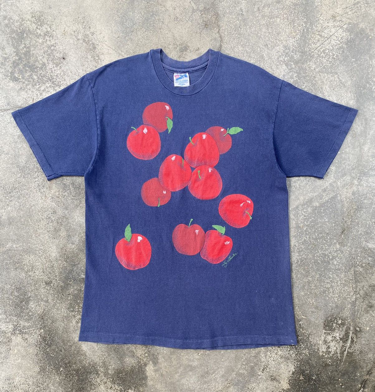 Vintage 90s Apple Art Distressed Tees, Shirt Outfit, Gift For Men, For Women