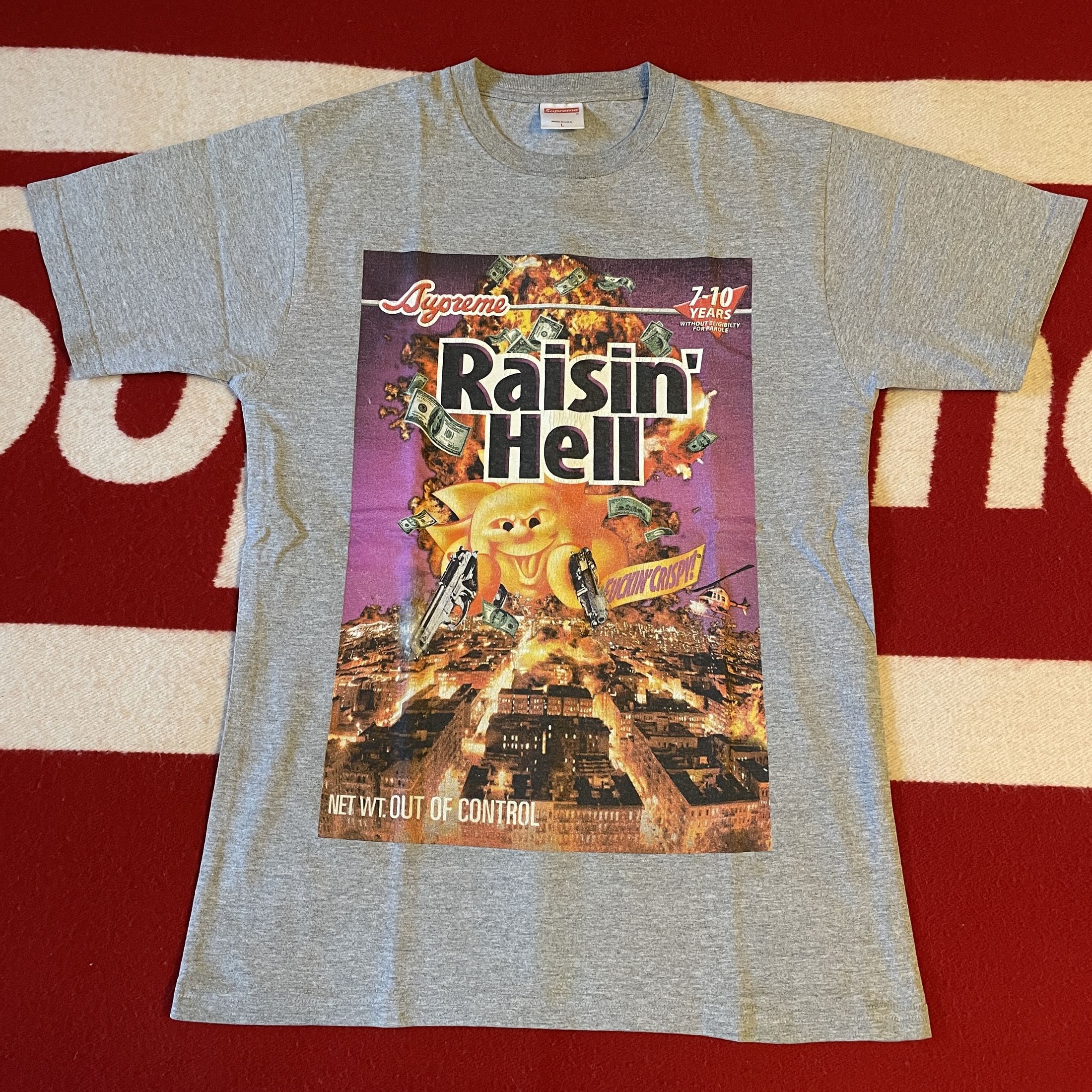 Supreme – Raisin Hell Tee ’06 [PERFECTLY TAILORED, Shirt Outfit, Gifts For Men, Gifts For Women