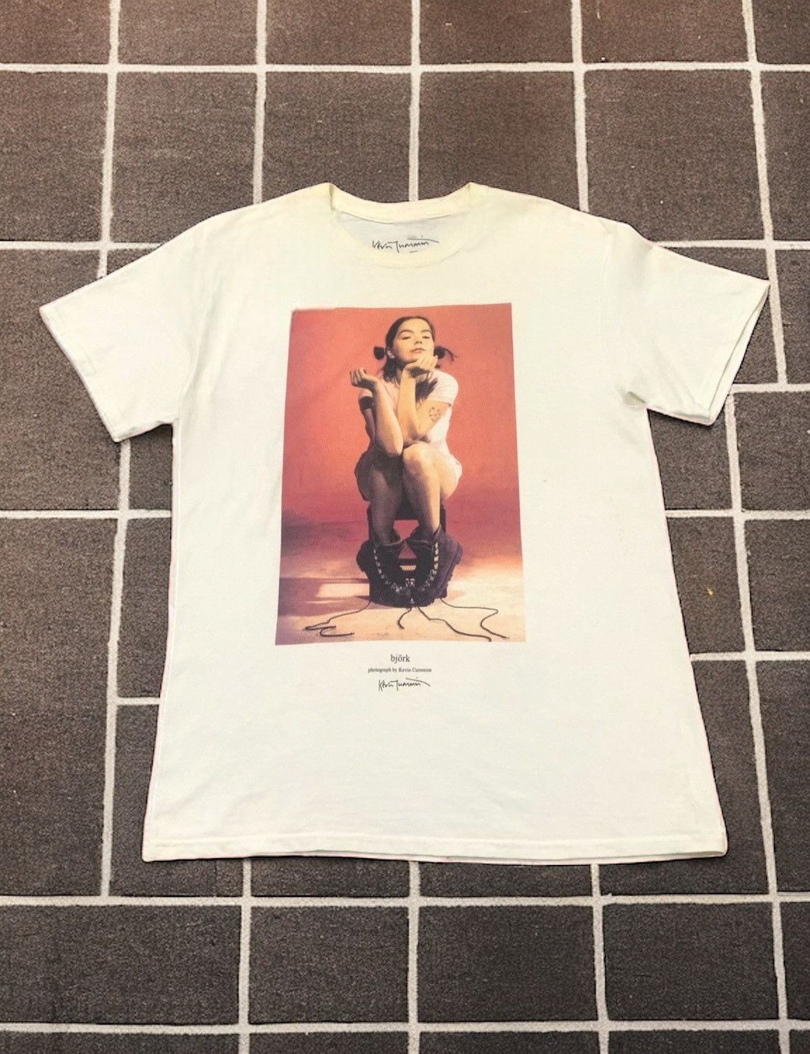 2000s Bjork Photograph By Kevin Cummins Tshirt, Shirt Outfit, Gift For Men, For Women