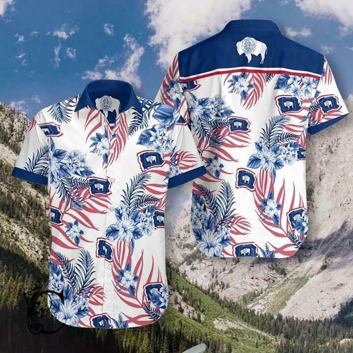 Wyoming Proud Tropical Hawaiian Shirt 131