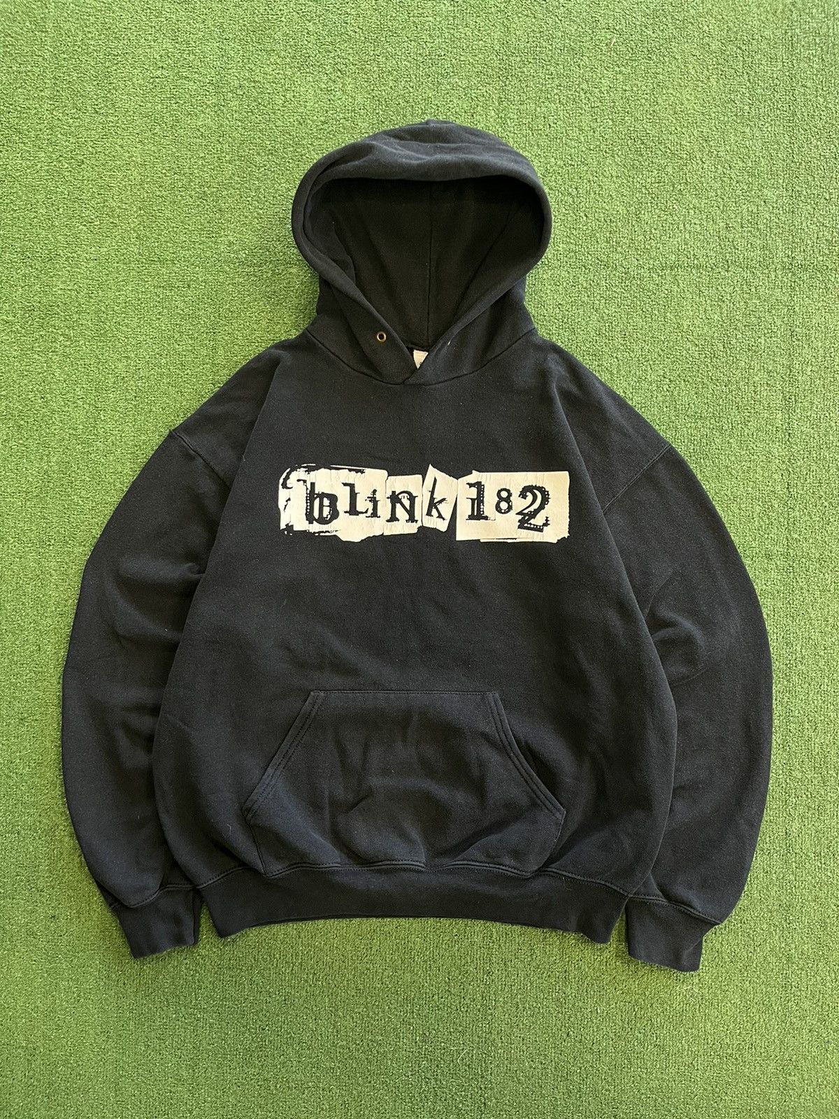 Vintage 00s Blink-182 black Hoodie (Green Day Sum 41), Shirt Outfit, Gift For Men, For Women